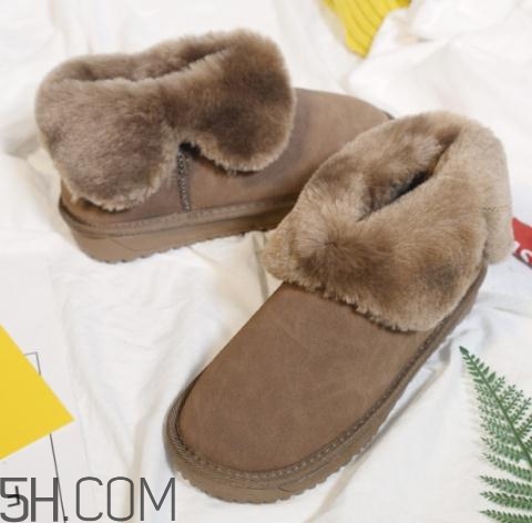 雪地靴買(mǎi)大還是買(mǎi)??？雪地靴買(mǎi)小了怎么辦？