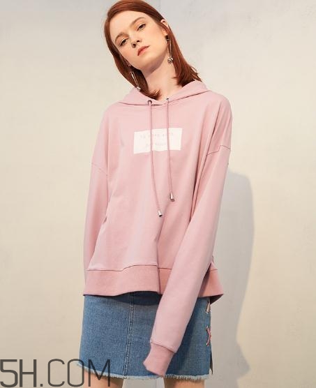 闊色衣服質(zhì)量好嗎？闊色有實(shí)體店嗎？