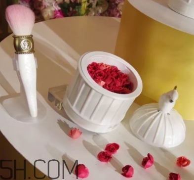 拉杜麗鳥籠腮紅多少錢？laduree2018拉杜麗鳥籠腮紅試色