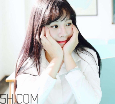 btw什么意思？女生說btw是什么意思？