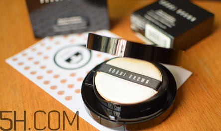 bobbi brown明星產(chǎn)品有哪些？bobbi brown膠囊氣墊好用嗎？