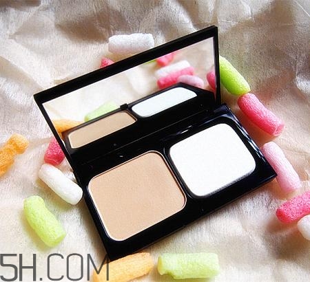 bobbi brown明星產(chǎn)品有哪些？bobbi brown膠囊氣墊好用嗎？