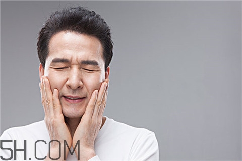 酒精肝能治好嗎？酒精肝早期什么癥狀？