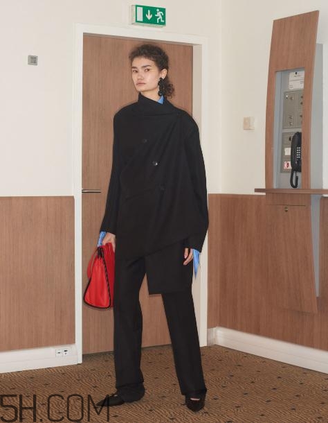 balenciaga巴黎世家2018度假系列怎么樣_好看嗎？