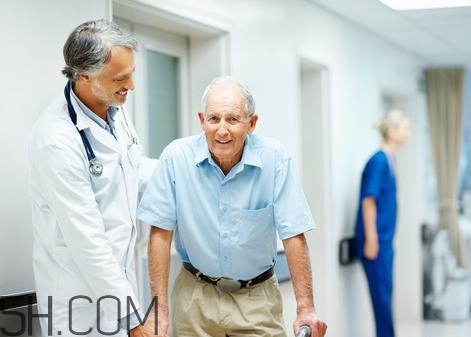 酒精肝會(huì)傳染嗎？酒精肝會(huì)死人嗎？