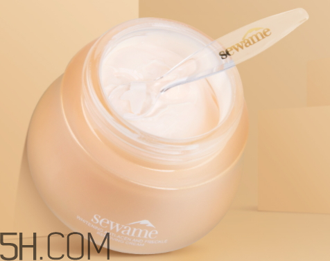 雪完美是哪個(gè)國(guó)家的 雪完美護(hù)膚品有激素嗎 雪完美是哪個(gè)國(guó)家的 雪完美護(hù)膚品有激素嗎