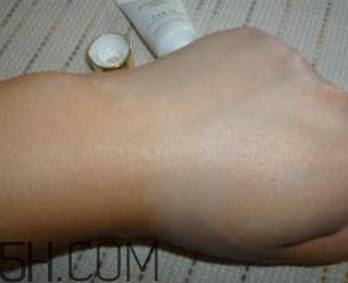 玫琳凱BB霜怎么樣？玫琳凱BB霜好用嗎？