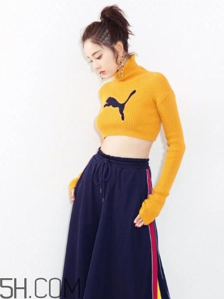 穿高領(lǐng)毛衣配什么發(fā)型？高領(lǐng)毛衣適合什么發(fā)型？