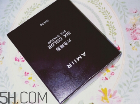 眼影可以用洗面奶卸嗎？沒(méi)有卸妝液怎么卸眼影	