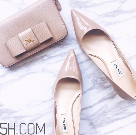 尖頭鞋和圓頭鞋哪個好？尖頭鞋好看還是圓頭鞋？