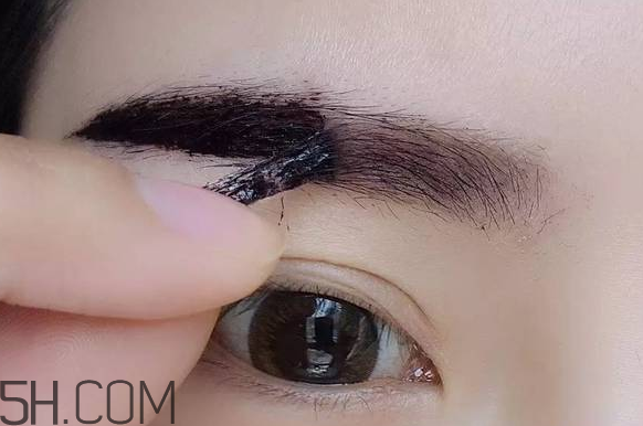 美寶蓮半永久染眉膠價(jià)格多少錢？好用嗎？