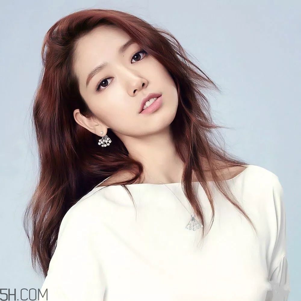 染什么發(fā)色好看有氣質(zhì) 染什么發(fā)色好看有氣質(zhì)