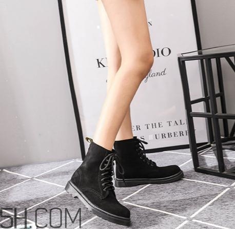 馬丁靴硬皮好還是軟皮好？馬丁靴皮子太硬怎么辦？