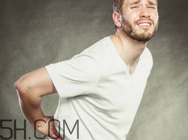 腰間盤突出腳麻嚴(yán)重嗎？腰歪了能自動(dòng)復(fù)原嗎