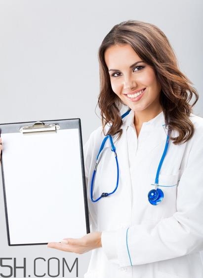 冠心病為什么下肢水腫？冠心病為什么會(huì)心絞痛？