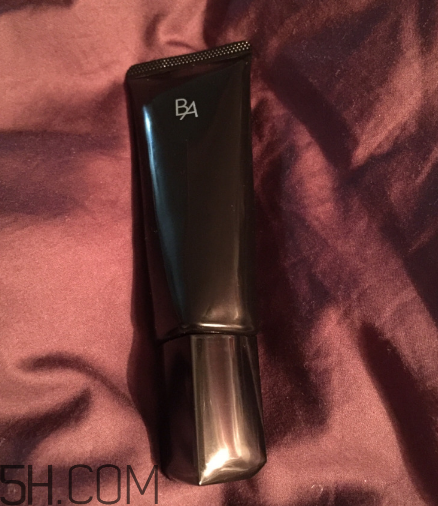 pola黑ba防曬霜好用嗎？pola黑ba防曬霜多少錢(qián)？