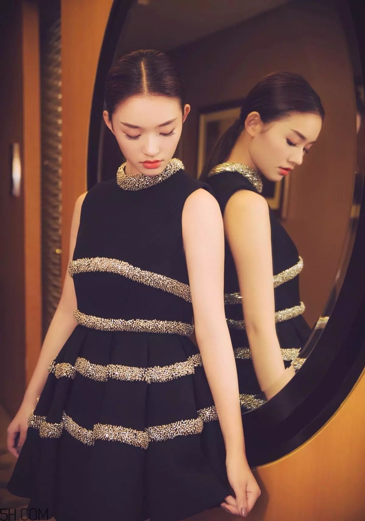 染什么發(fā)色好看有氣質(zhì) 染什么發(fā)色好看有氣質(zhì)