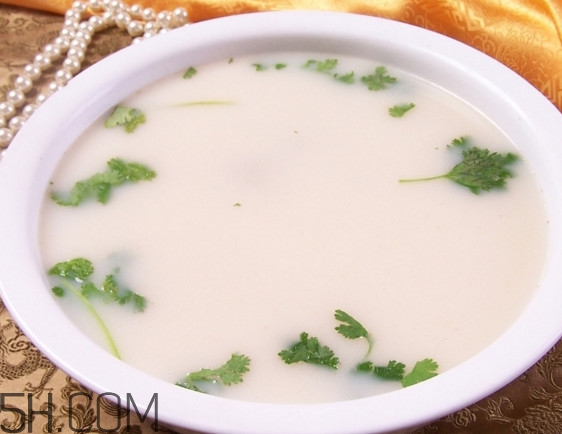 羊肉湯不能和什么一起吃？羊肉湯上火嗎