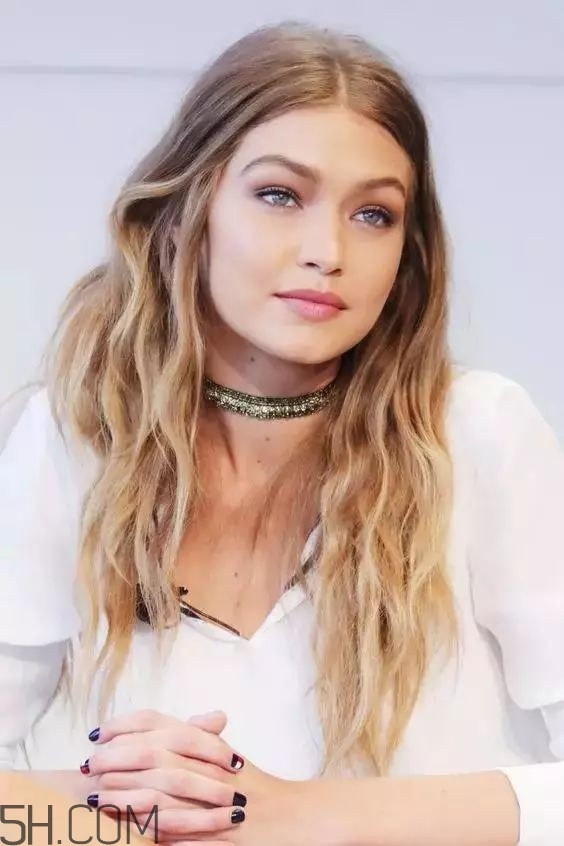 染什么發(fā)色好看有氣質(zhì) 染什么發(fā)色好看有氣質(zhì)