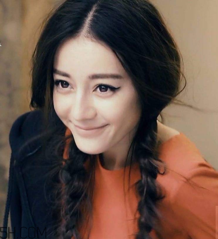 染什么發(fā)色好看有氣質(zhì) 染什么發(fā)色好看有氣質(zhì)