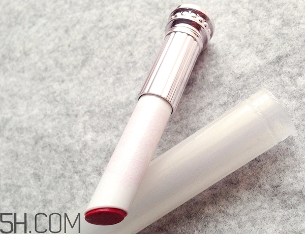 適合學生用的口紅色號推薦 平價又好用口紅的牌子有哪些 適合學生用的口紅色號推薦 平價又好用口紅的牌子有哪些