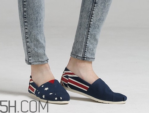 露腳踝的襪子叫什么？露腳踝的鞋子叫什么