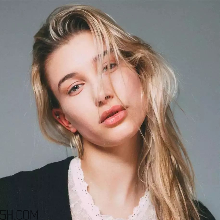 染什么發(fā)色好看有氣質(zhì) 染什么發(fā)色好看有氣質(zhì)