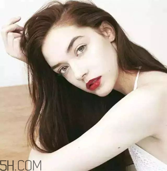 染什么發(fā)色好看有氣質(zhì) 染什么發(fā)色好看有氣質(zhì)