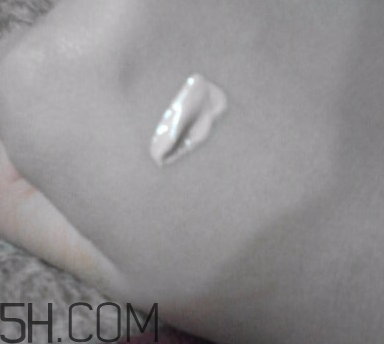 卡姿蘭粉底液怎么樣？卡姿蘭粉底液多少錢？