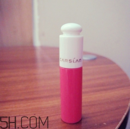 卡姿蘭唇釉多少錢？卡姿蘭唇釉試色