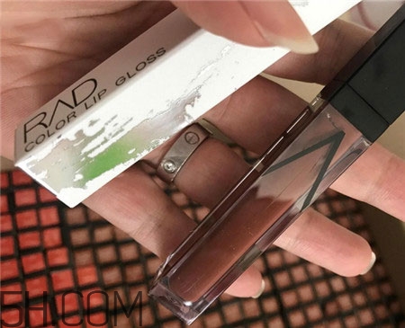 泰國rad唇釉好用嗎_泰國rad唇釉評測