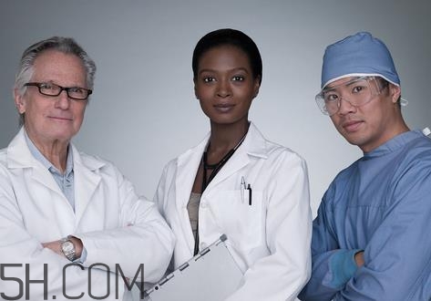 濕疹多喝水有用嗎？濕疹多久會自己消退？