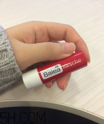 balea櫻桃潤唇膏好用嗎？balea櫻桃潤唇膏多少錢？