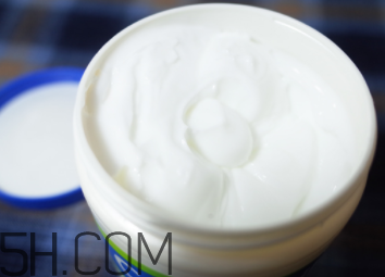 絲塔芙致潤保濕霜怎么樣？絲塔芙致潤保濕霜好用嗎？