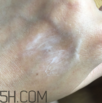 絲塔芙致潤(rùn)保濕霜怎么樣？絲塔芙致潤(rùn)保濕霜好用嗎？