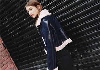 翻毛皮衣服掉色怎么辦？翻毛皮衣服掉毛怎么辦？