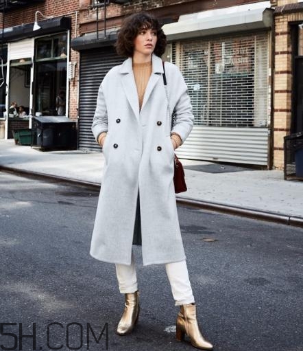 灰色大衣怎么搭配？灰色大衣穿搭圖片