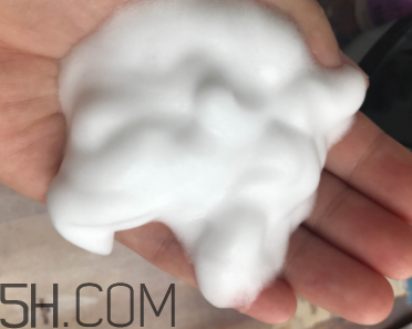 絲塔芙泡沫潔面乳怎么用？泡沫潔面乳用法