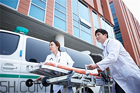 癬有什么危害？癬有什么癥狀？