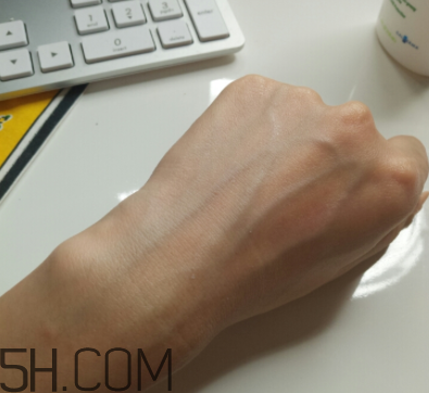 絲塔芙每日防曬保濕露好用嗎_產(chǎn)品評(píng)測