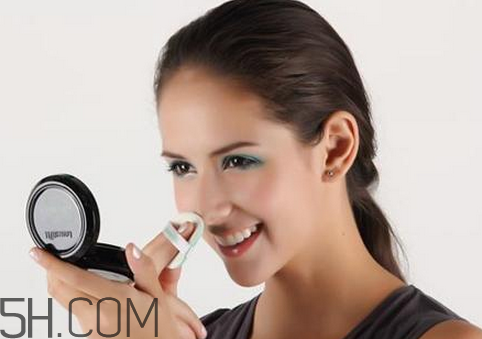 粉底液bb霜有什么不同？遮瑕好的粉底液有哪些？