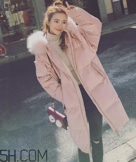 羽絨服會越穿越松嗎？羽絨服會越穿越大嗎？