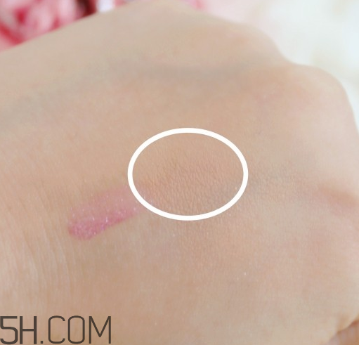 玫珂菲彩妝師摯愛(ài)粉餅怎么樣_產(chǎn)品評(píng)測(cè)