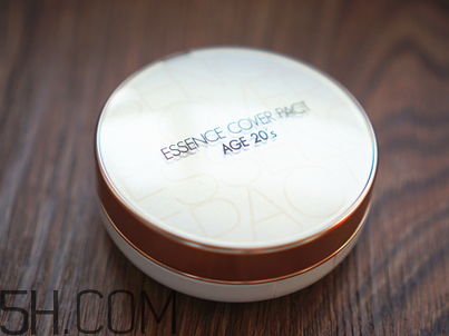 age20s氣墊好用嗎？age20愛(ài)敬水粉霜真假辨別對(duì)比圖