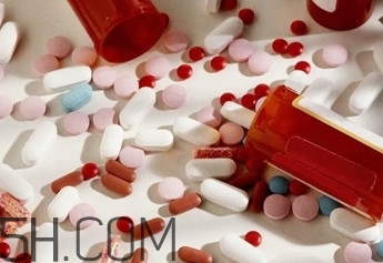 頭孢可以放在奶粉里吃嗎？頭孢可以和感冒藥一起吃嗎