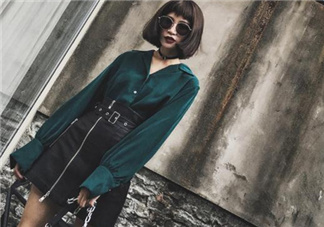 皮裙老往上滑怎么辦？皮裙怎么改小？