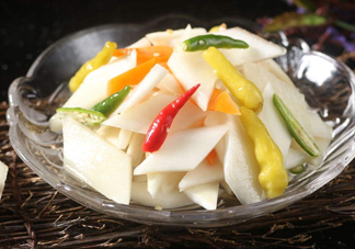 塑料瓶可以泡酸蘿卜嗎？泡蘿卜需要多少水和白醋