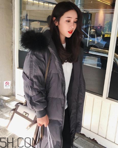 羽絨服上的口紅怎么洗？羽絨服上的墨水怎么洗？