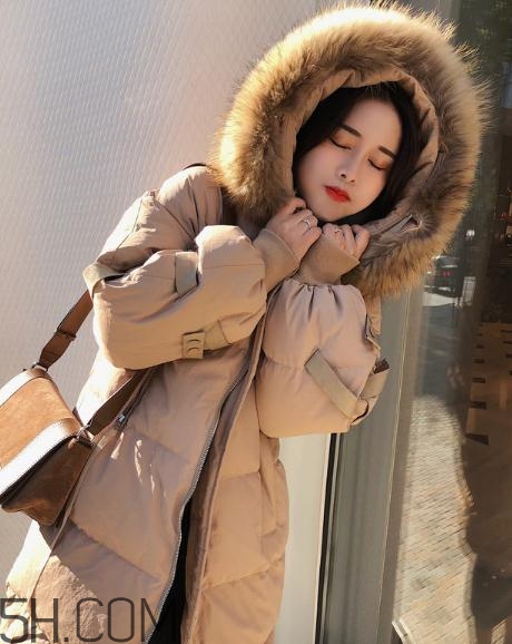 羽絨服毛領(lǐng)怎么清洗？羽絨服毛領(lǐng)怎么變蓬松？