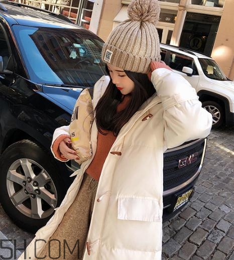 羽絨服越輕越好嗎？羽絨服越厚越好嗎？